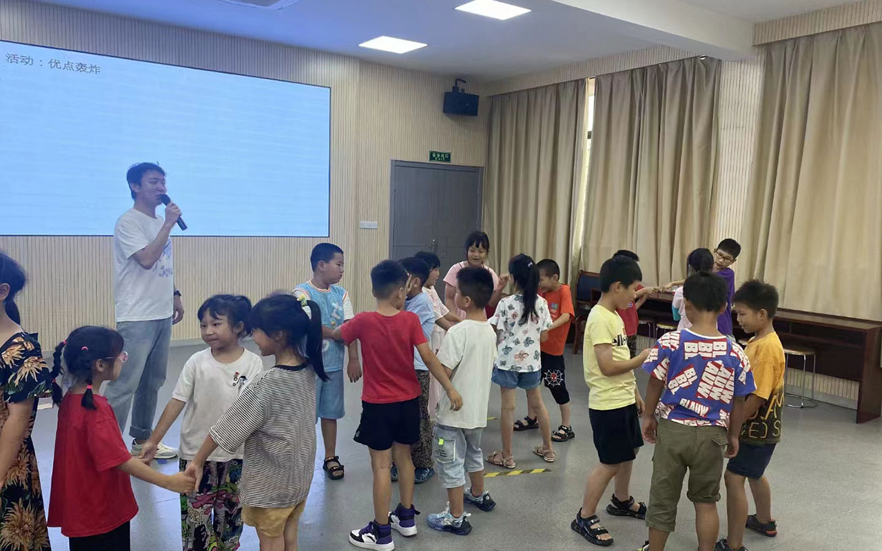 青铜峡龙观乡中心学校